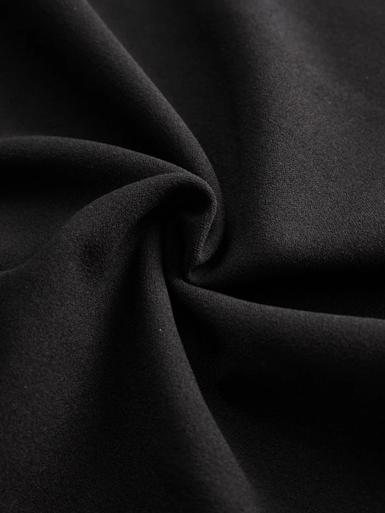 Gwen | Robe Élégante Ceinturée