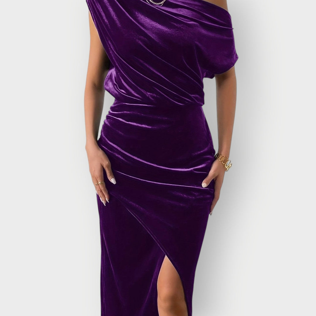 Grecia – Robe Midi en Velours Drapé à Épaule Dégagée